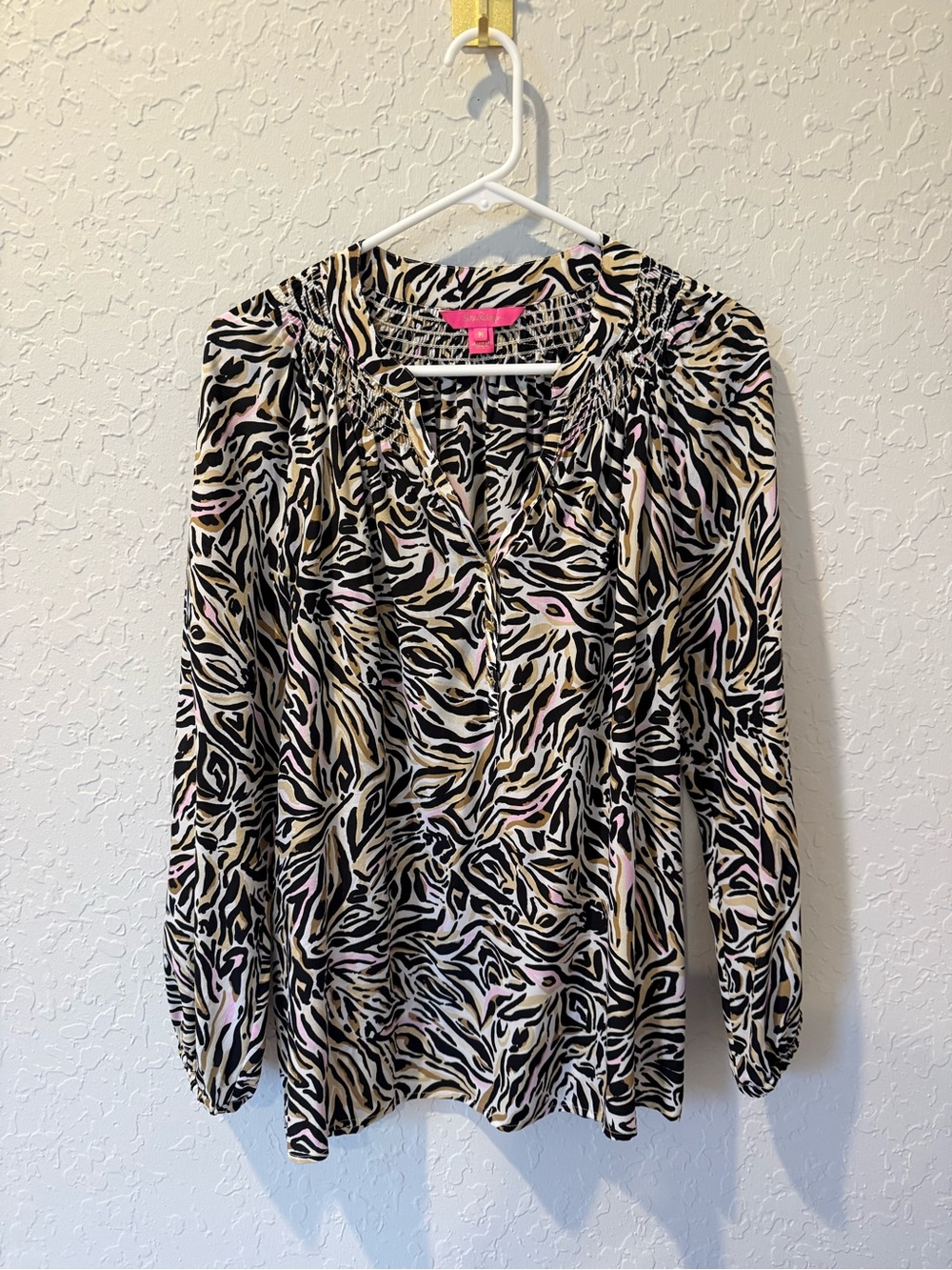 Lilly Pulitzer Elsa Silk Top Onyx Can You Zee Me SIZE Medium